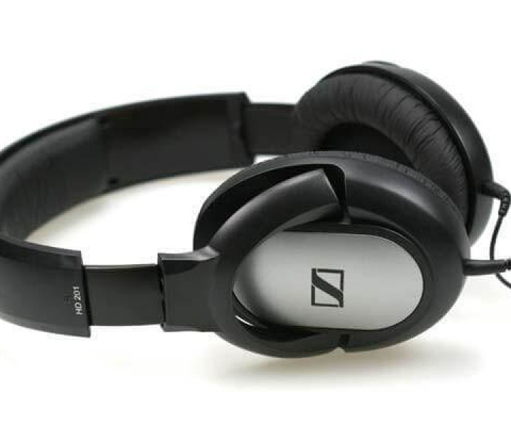 Наушники SENNHEISER HD201 Black